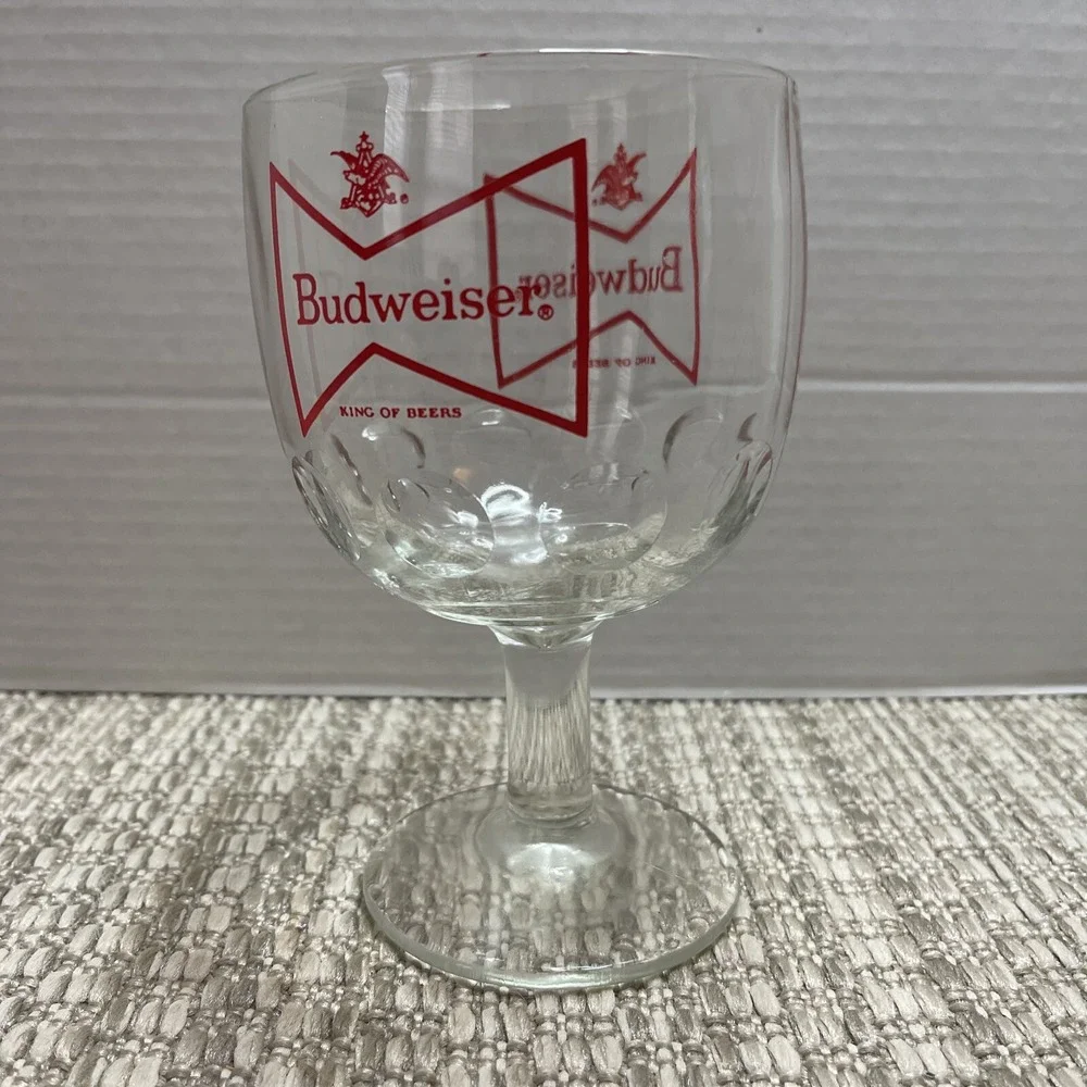 VINTAGE Budweiser BEER  DRINKING GLASS‎ THUMBPRINT STEMMED 16 OZ. RED